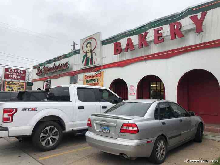 LIVE: Austin honors La Mexicana Bakery after 32-year run in south Austin
