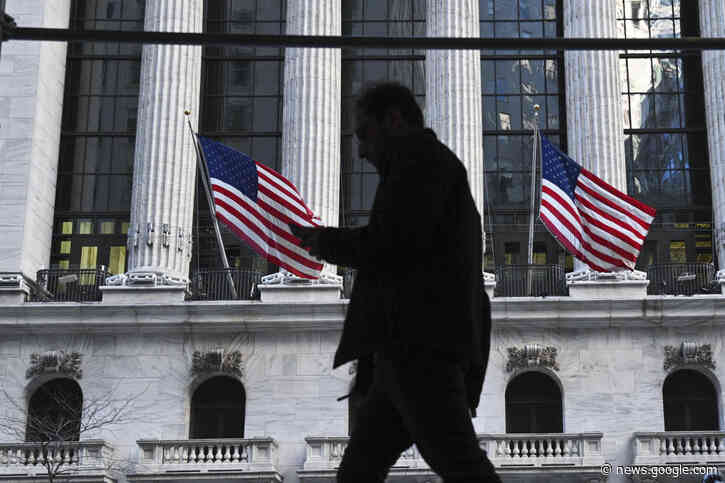 Stock market news live updates: Stocks pare losses, turn positive after Fed meeting minutes - Yahoo Finance