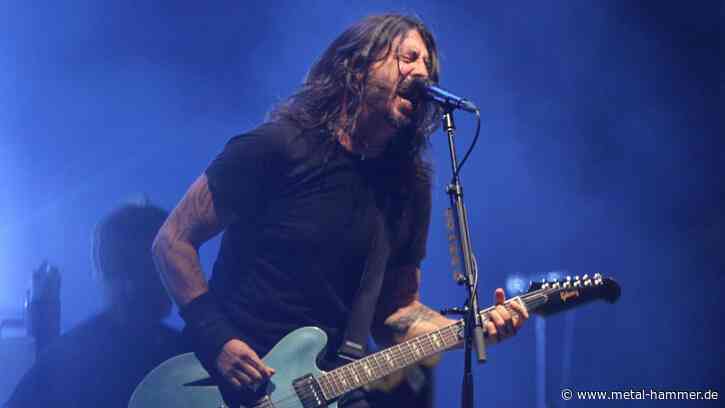 Foo Fighters veröffentlichen Blackened Thrash Metal-Song - Metal Hammer