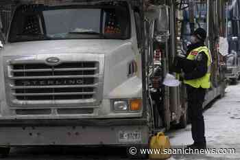 Police moving in on antigovernment protest convoy in downtown Ottawa - Saanich News