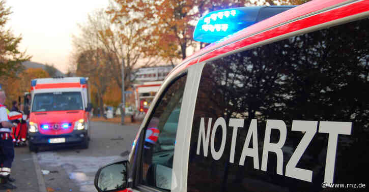 Mannheim:  Radfahrer nach Zusammenstoß schwer verletzt