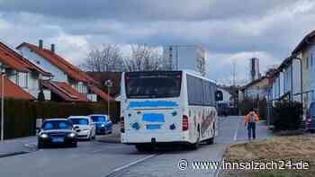 Zu schnell, zu laut, zu viele Umfahrer: Mühldorfer Anwohner wollen Tempo 30 - Stadt sagt nein