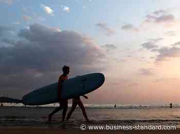 Govt signs MoU with Alliance Air Aviation to boost tourism in India - Business Standard