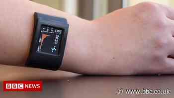 Wearable uses sweat to show stress levels and other news