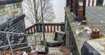 Rheinufer in Bonn: Denkmalgeschützte Treppe ein Jahr nach Unfall noch nicht saniert - General-Anzeiger Bonn