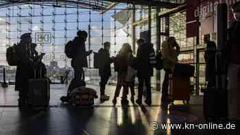 Liveticker zum Sturm: Warnung vor extremen Orkanböen – Bahn stellt Fernverkehr im Norden ein