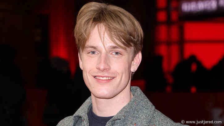 'Dark' Actor Louis Hofmann Walks Carpet at Berlin Film Festival for His New Movie 'The Forger'
