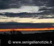 18/02/2022 - Alba da strada del Camposanto Vecchio - Senigallia Notizie