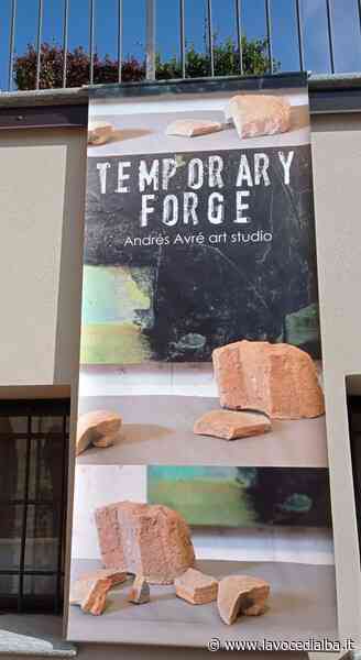 A Monforte d'Alba la mostra di Kazuko Hiraoka, famosa calligrafa giapponese - LaVoceDiAlba.it