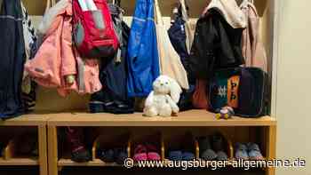 Unbekannter bricht in einen Augsburger Kindergarten ein und stiehlt Bargeld