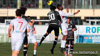 La Pro Vercelli tiene testa alla capolista Sudtirol per settanta minuti, poi cede di misura - La Stampa