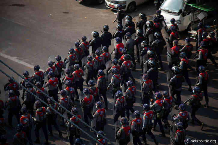 Myanmar: Verkauf von Mobilfunkanbieter könnte Millionen Menschen in Gefahr bringen