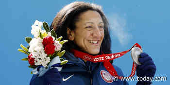 In full-circle moment, Elana Meyers Taylor named closing ceremony flag bearer for Team USA