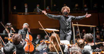 Review: Another Week, Another Philharmonic Podium Candidate