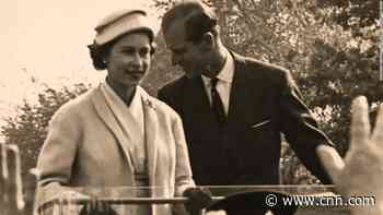 Fan photos of British royals to go on exhibition at Kensington Palace