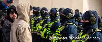 [EN DIRECT] Démantèlement du siège à Ottawa: les policiers gagnent du terrain à Ottawa