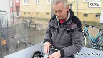 Aktion in Wittenberge: Wochenmarkt und Rabattaktion lockten am Freitag in die Bahnstraße | svz.de - svz – Schweriner Volkszeitung