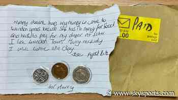 Swindon Town fan, aged 6, whose mum 'can't afford food' gives 26p to favourite player Harry McKirdy - Sky Sports