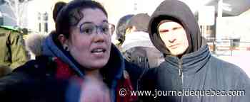 «FU** Yes! Je vais poursuivre le gouvernement!», assure une manifestante à Ottawa