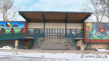 Calgary accessible arts group faces entrance challenges after heritage designation