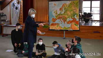 Bad Reichenhall: Realschüler in Bad Reichenhall lernen ihre Schulstifterin kennen - bgland24.de