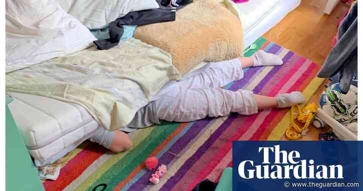 ‘I was walking past her bedroom and spotted her legs sticking out’: Helge Skodvin’s best phone picture