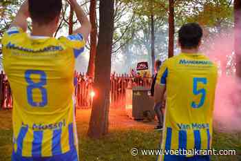 📷 Grappig: Nederlandse club pakt uit met carnavalsshirt