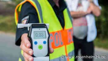 Punkte in Flensburg und Fahrverbot: Polizei stoppt alkoholisierten Autofahrer in Vogtareuth