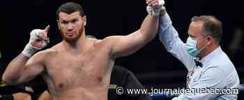 Un autre knock-out pour Makhmudov
