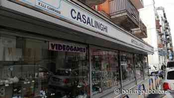 Bari, chiude lo storico negozio Carrassi al quartiere Libertà. Il fratello: "Pronto ad aprirne un altro: il nome non morirà" - La Repubblica