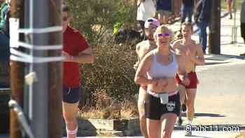 Cupid's Undie Run draws dozens of pantless participants to Durham - WTVD-TV