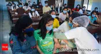 Coronavirus Omicron variant India live updates: Kerala reports 5,427 new cases and 92 deaths in 24 hours - Times of India