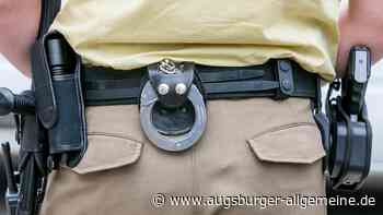 Frau prügelt sich am Augsburger Königsplatz mit Männern