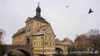 Bamberg: Stieringer tritt wegen Affäre um Fake-Accounts zurück - Süddeutsche Zeitung - SZ.de