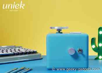 Uniek miniature pottery wheel and studio set