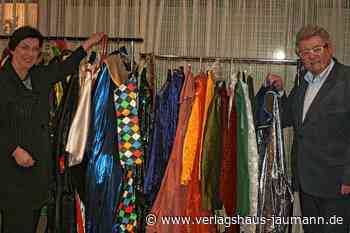 Kandern - Jedes Accessoire muss stimmen - www.verlagshaus-jaumann.de