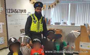 Children at Madina Seeds Nursery meet police during visit - theoldhamtimes.co.uk