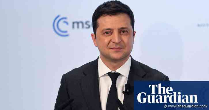 Ukrainian president jokes Russia hacked his headset at security conference – video