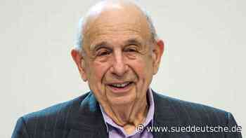 Geschichte - Hildesheim - Holocaust-Überlebender: Erschüttert über Querdenker - Wissen - SZ.de - Süddeutsche Zeitung