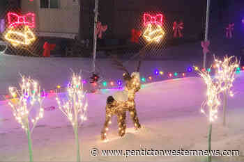 After a heartbreaking year, Lytton's Christmas lights return with assist from Quesnel – Penticton Western News - Penticton Western News