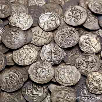 Historische Schätze aus dem Kreis werden in Bonn ausgestellt - Radio K.W.