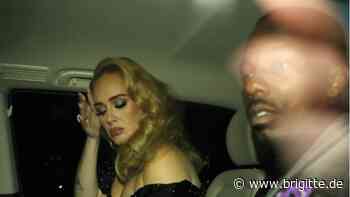 Adele: Großes Bühnen-Comeback im Glitzer-Look - BRIGITTE.de