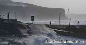 Storm Franklin latest amid evacuations and widespread disruption - Hull Live