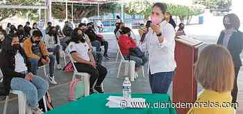 Dan pláticas de riesgos de adicciones a estudiantes en Alta Vista, Cuernavaca - Diario de Morelos