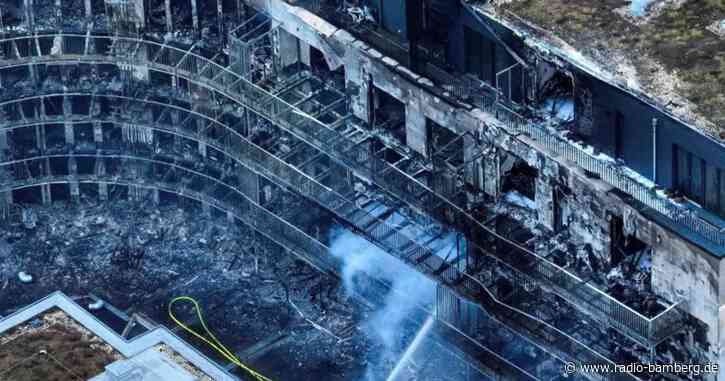 Wohnkomplex in Essen brennt aus