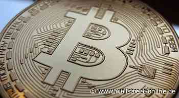 Geht der Krypto-Crash weiter? : Kriegsangst, Inflation, Zinswende: Bitcoin bald 10.000 US-Dollar wert?
