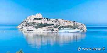 Termoli-Tremiti, prove tecniche per nuovo traghetto S.Lucia - Agenzia ANSA