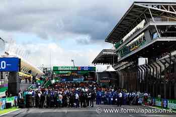 Buche e incuria, i problemi di Interlagos - FormulaPassion.it