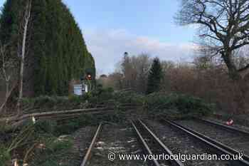 RECAP: Travel chaos as Storm Franklin hits south London