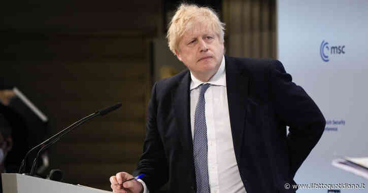 Gb, il premier Johnson annuncia la fine di tutte le restrizioni anti Covid. Da giovedì 24 i positivi potranno circolare liberamente